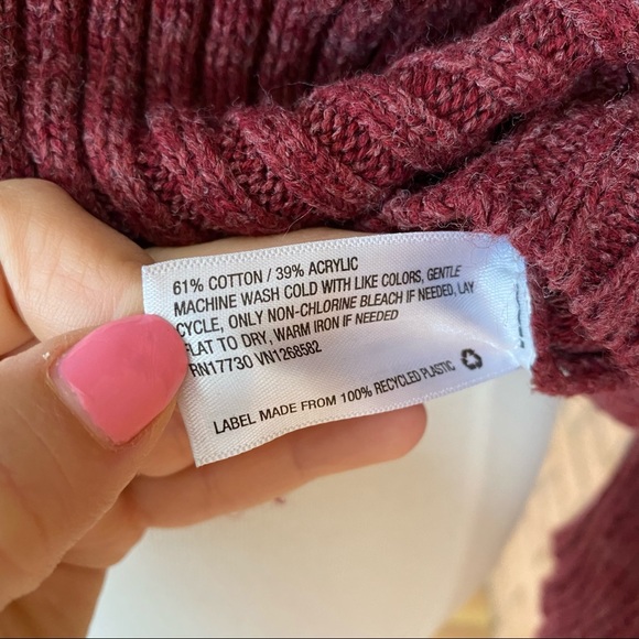 Universal Thread Knit Sweater - Picture 4 of 5